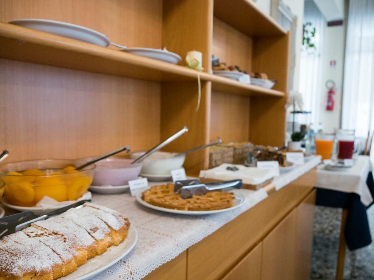 Hotel Casa Mia Лидо-ди-Езоло Экстерьер фото